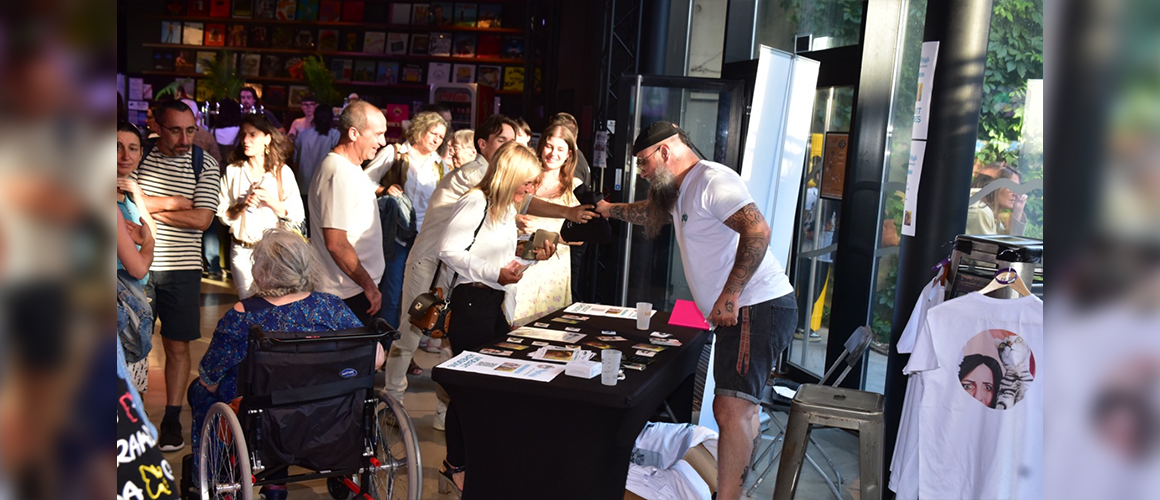 Stand au festival des arts et du numérique